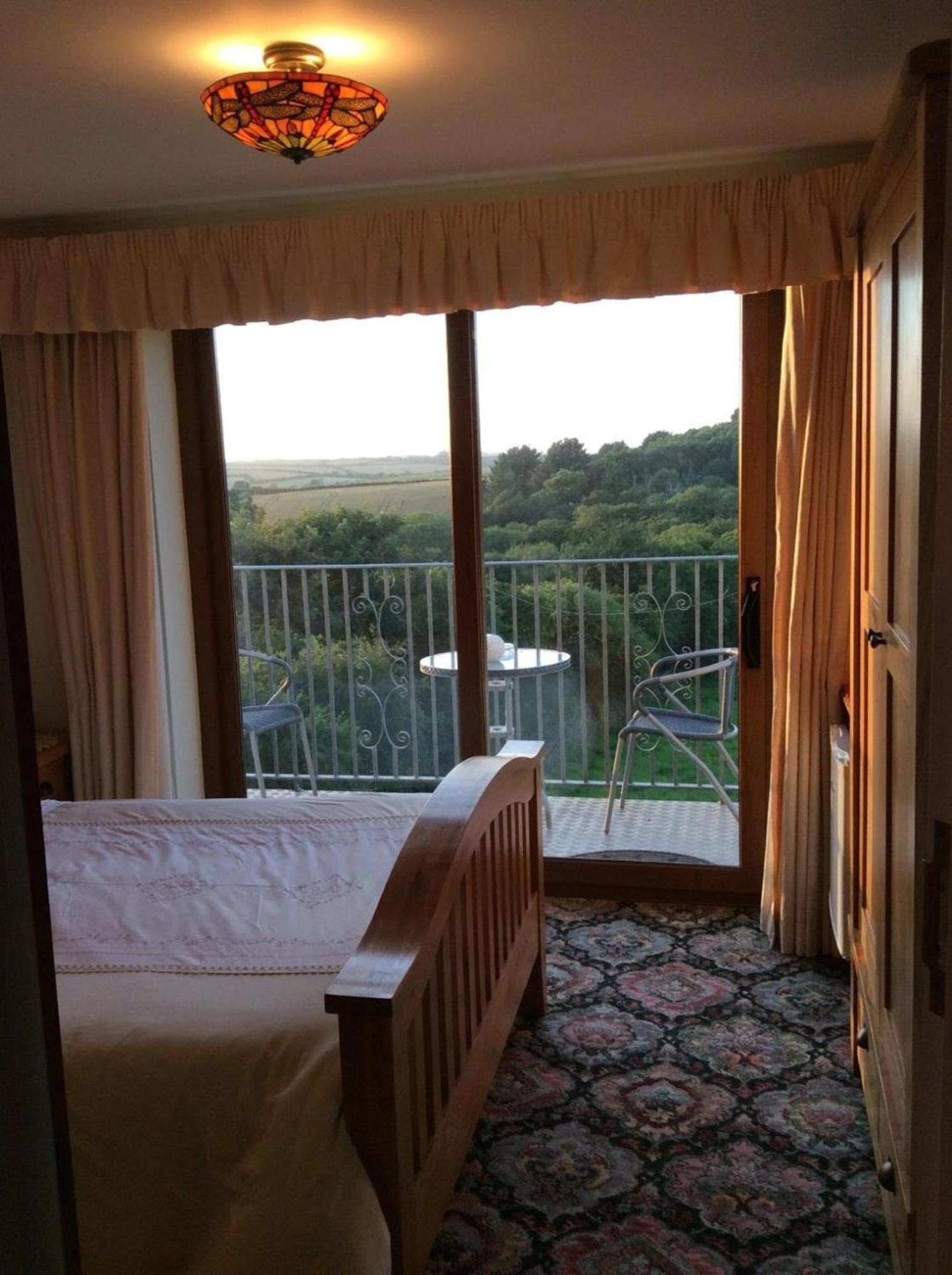 Room In Guest Room - Orchard Manor, Fore Street, Nr Truro Kültér fotó